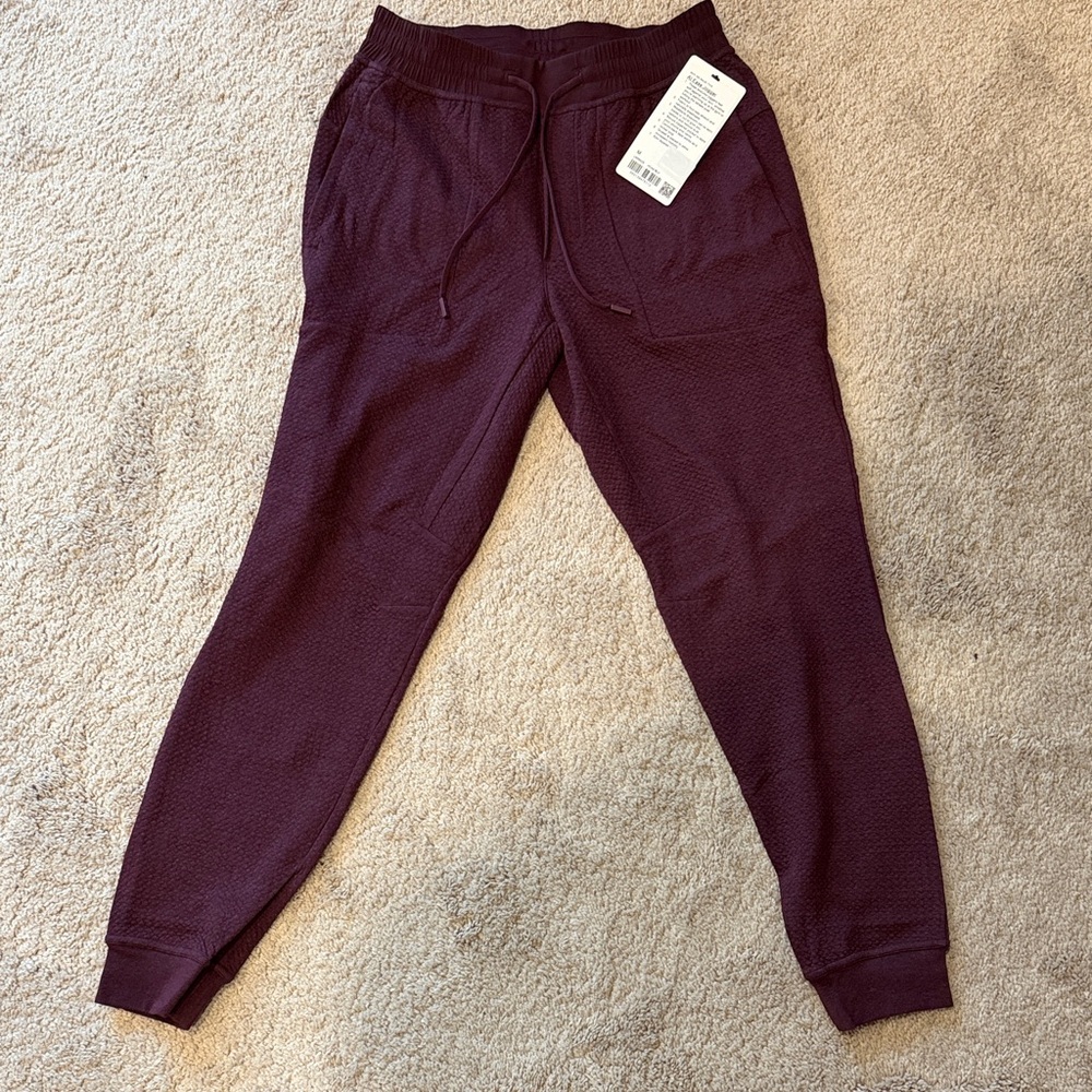 Lululemon Men’s At Ease Joggers - M - Heathered Cassie